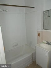 346 E North St in Carlisle, PA - Building Photo - Building Photo
