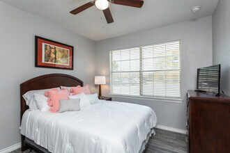 Mission Del Rio Apartment Homes in San Antonio, TX - Foto de edificio - Interior Photo