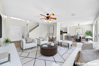 1902 Sugar Pine Cir in Houston, TX - Building Photo - Building Photo