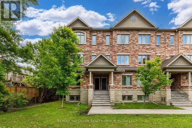 property at 648 Danaca Priv.