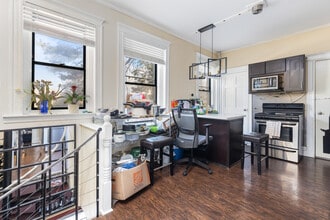 19 Royal St, Unit 1 in Boston, MA - Building Photo - Building Photo