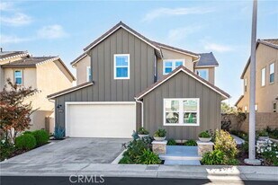 25948 Meadow Dr in San Juan Capistrano, CA - Building Photo