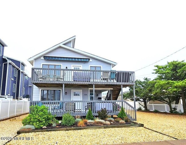 104 5th Ave in Seaside Heights, NJ - Foto de edificio - Building Photo