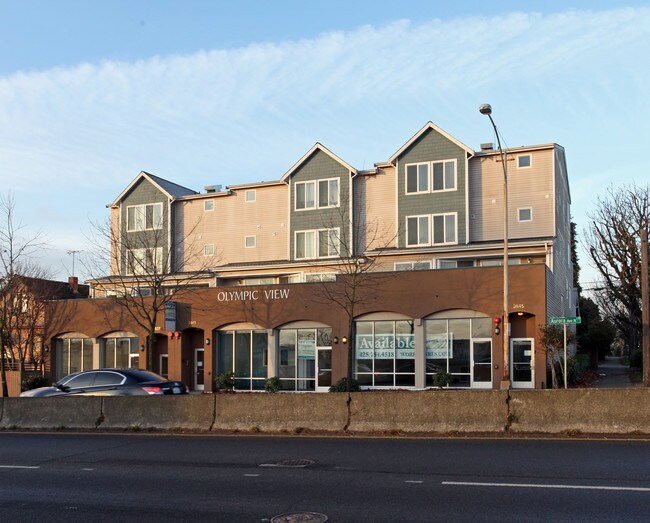 Olympic View Apartments in Seattle, WA - Building Photo - Primary Photo