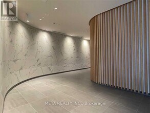 120-1120 Varna Dr in Toronto, ON - Building Photo - Building Photo