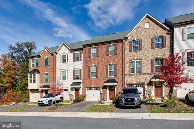 property at 3004 Cornfield Ave