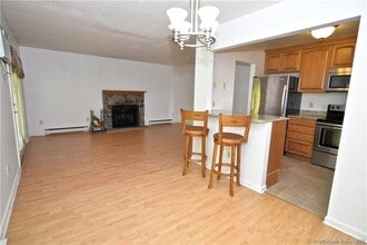 140 Hamden Ave in Waterbury, CT - Building Photo - Building Photo