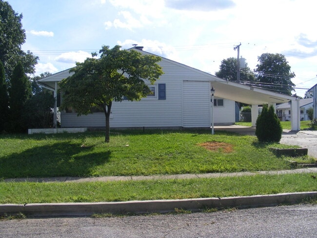 property at 17 Graceful Ln