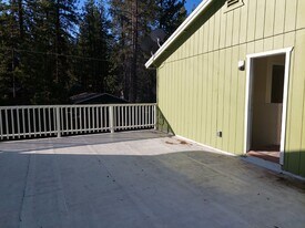 3815 Forest Ave in South Lake Tahoe, CA - Building Photo