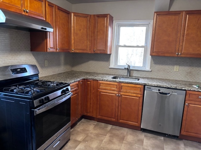 43 Broadway in Cresskill, NJ - Foto de edificio - Building Photo