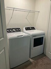 661 Stoney Pointe Cir in Davenport, FL - Building Photo - Building Photo