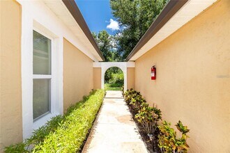 1203 Saxony Cir in Punta Gorda, FL - Building Photo - Building Photo