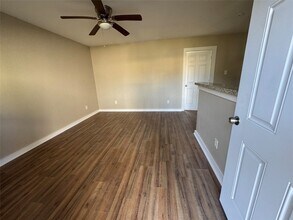 4706 Yellowstone Blvd, Unit 2 in Houston, TX - Building Photo - Building Photo