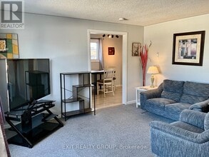 156 Moira St E in Belleville, ON - Building Photo - Building Photo