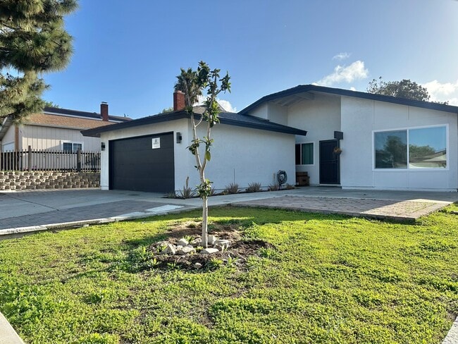 property at 1577 Skylark Wy