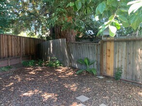 3270-3272 Rustic Dr in Santa Clara, CA - Building Photo - Building Photo