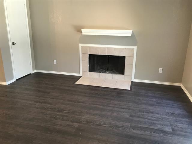 7326 Kingswood Cir in Fort Worth, TX - Building Photo - Building Photo