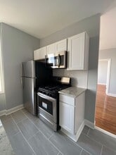 525 - Golden Crest 525 60th Street, LLC in West New York, NJ - Building Photo - Interior Photo