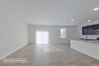 3866 Winer Rd in North Port, FL - Building Photo - Building Photo