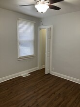 5027 S Latrobe Ave, Unit 1st Floor in Chicago, IL - Building Photo - Building Photo