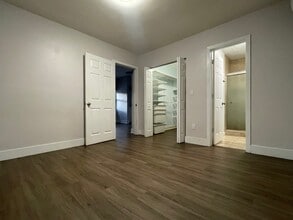 3098 SW 6th St in Miami, FL - Foto de edificio - Building Photo