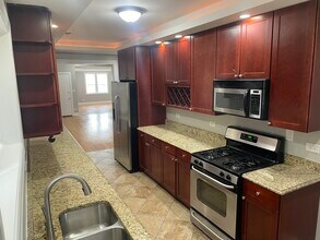 6234 N Sacramento Ave in Chicago, IL - Building Photo - Building Photo