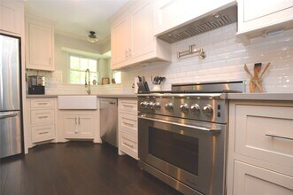 2 Woodhaven Wood Ct in Spring, TX - Building Photo - Building Photo