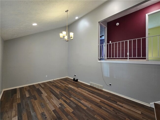 9 Hepatica Ln in West Henrietta, NY - Building Photo - Building Photo