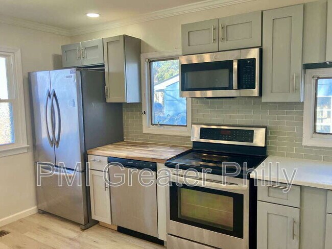 1523 W Cheltenham Ave in Elkins Park, PA - Building Photo - Building Photo
