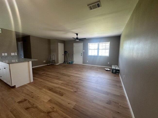 42 Crestridge Dr in Dover, AR - Building Photo - Building Photo