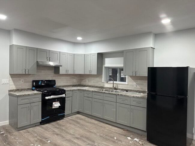 property at 533 W State St