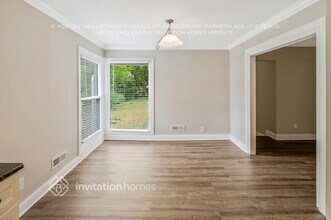 1500 Thompson Ave in Charlotte, NC - Foto de edificio - Building Photo