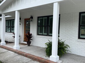 18 Ellen Ave in Mount Pleasant, SC - Building Photo - Building Photo