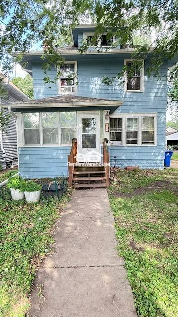 property at 286 Hamline Ave S