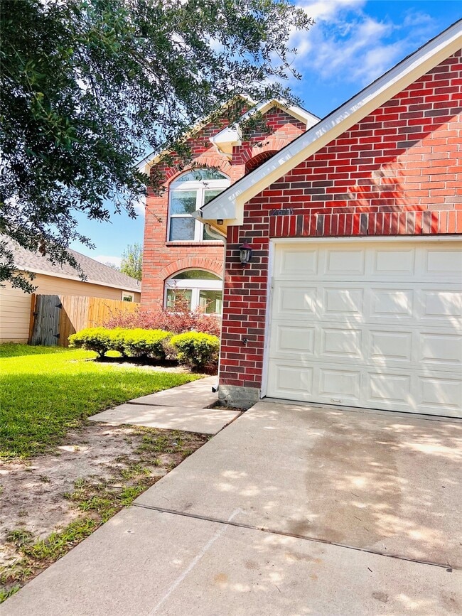 2638 Steelhead Dr in Houston, TX - Building Photo - Building Photo