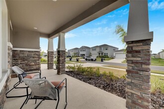 5661 Hawks Cay St in Apollo Beach, FL - Building Photo - Building Photo