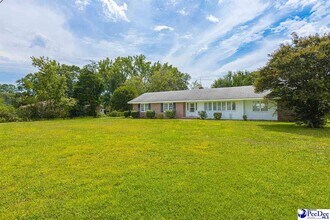 2318 W Heron Dr in Florence, SC - Building Photo - Building Photo