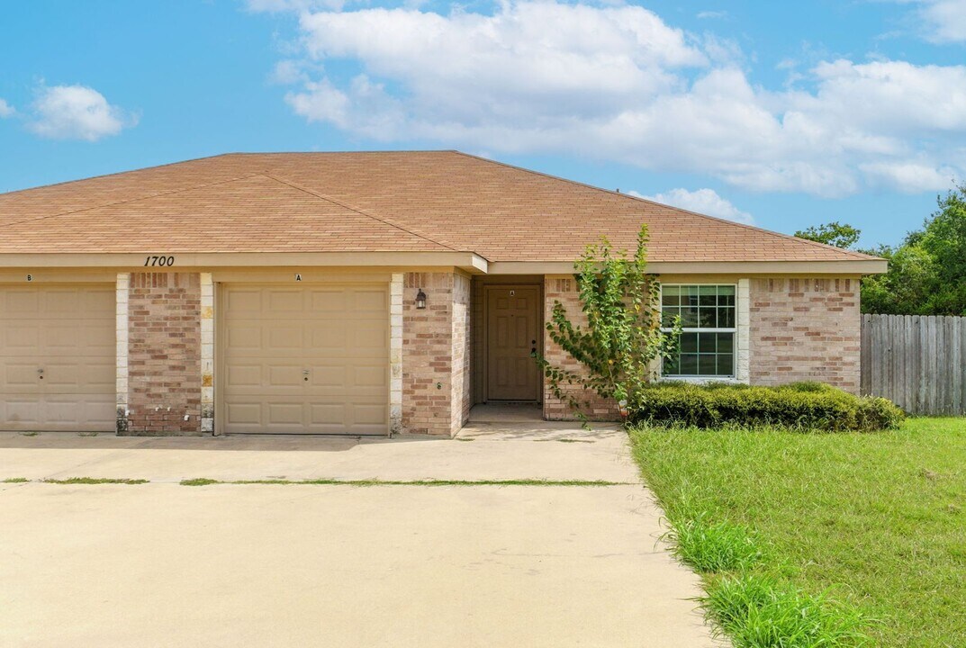 1700 Tru Trail in Harker Heights, TX - Building Photo
