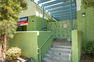 Harvard Condos in Los Angeles, CA - Foto de edificio - Building Photo