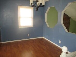1367 Parkside Dr in Junction City, KS - Building Photo - Building Photo