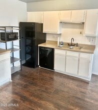 1440 N Idaho Rd in Apache Junction, AZ - Building Photo - Building Photo
