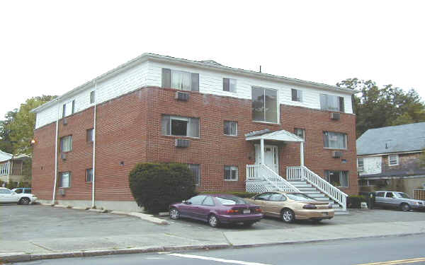 340 Parkland Ave in Lynn, MA - Foto de edificio