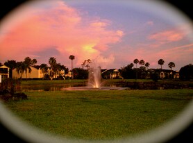 1830 Brantley Rd, Unit J in Ft. Myers, FL - Building Photo