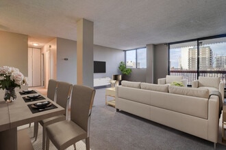 Rideau Tower in Edmonton, AB - Building Photo - Building Photo