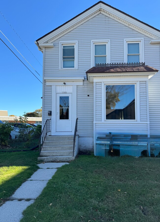 property at 1509 N 6th St