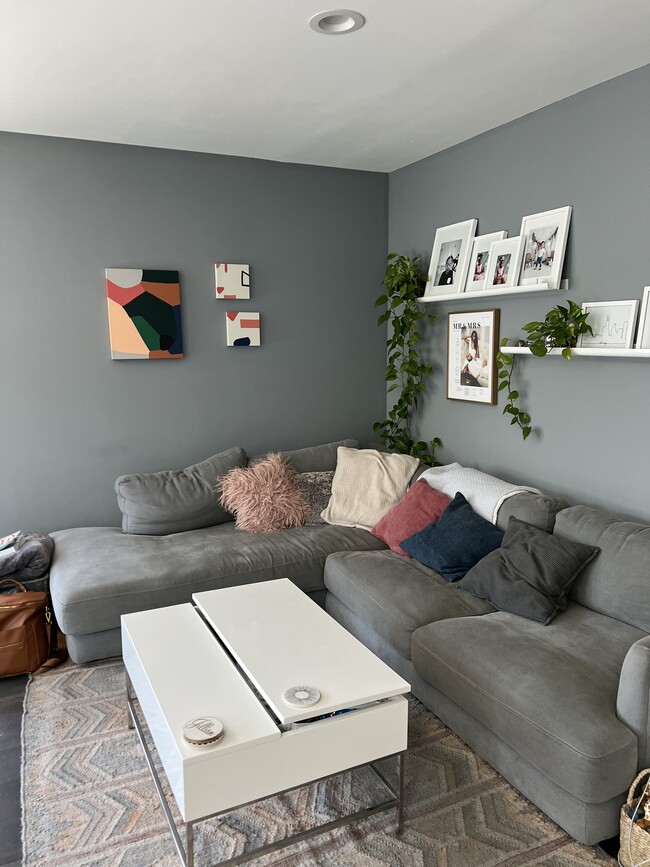 1510 Hauser Blvd, Unit 1510 Hauser Blvd. in Los Angeles, CA - Foto de edificio - Building Photo