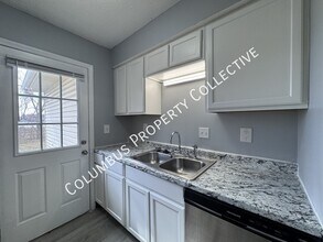 4087 Greenery Dr in Columbus, OH - Building Photo - Building Photo