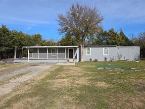 3060 Co Rd 1044 in Farmersville, TX - Building Photo - Building Photo