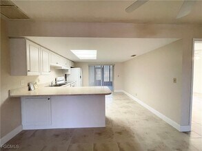 615 SE 14th Terrace in Cape Coral, FL - Building Photo - Building Photo