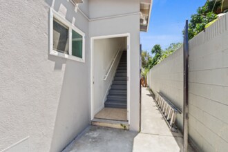 1337 E South St in Long Beach, CA - Building Photo - Building Photo